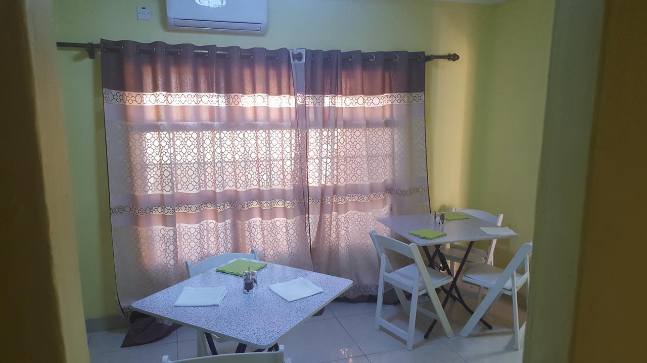 Mathlyn Guest House Francistown Exteriér fotografie