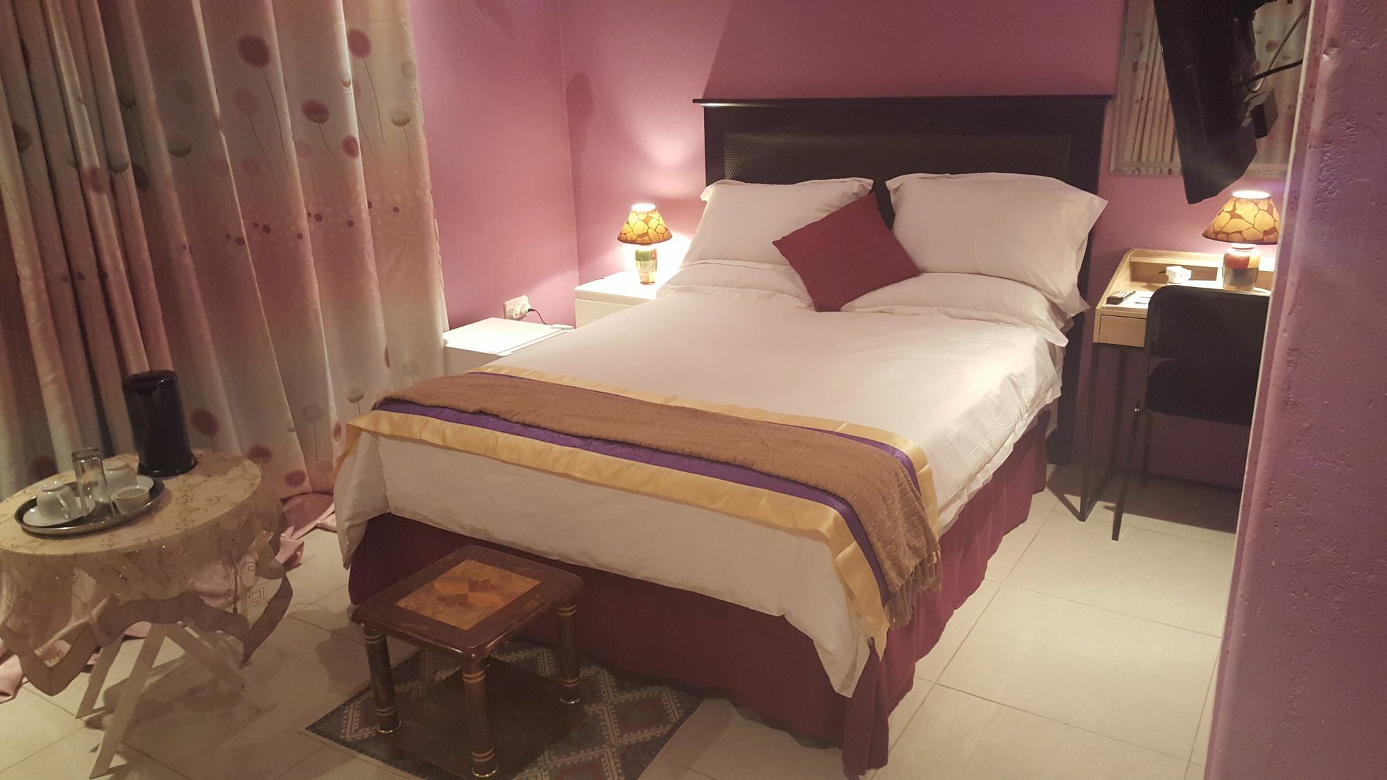 Mathlyn Guest House Francistown Exteriér fotografie